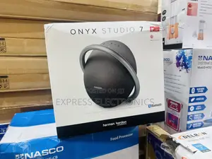 Onyx 7 Bluetooth Speaker Black Nice Design