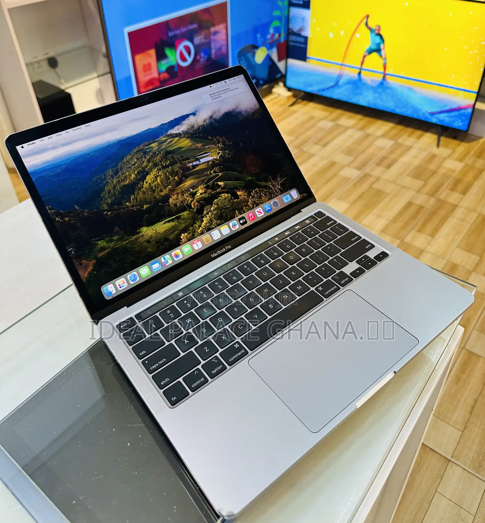 Laptop Apple MacBook Pro 2020 M1 8GB Apple M1 Pro SSD 256GB