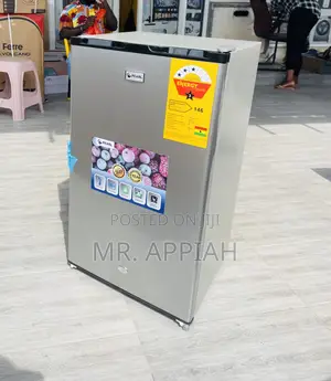 Authentic Pearl PF-111 1 Door Table Top Fridge(Gray).