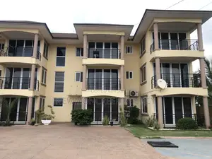 3bdrm Penthouse in Nungua Estates, Accra Metropolitan for rent