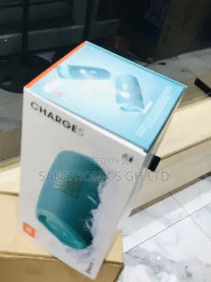 Super Powerful JBL Charge 5 Bluetooth Speakers