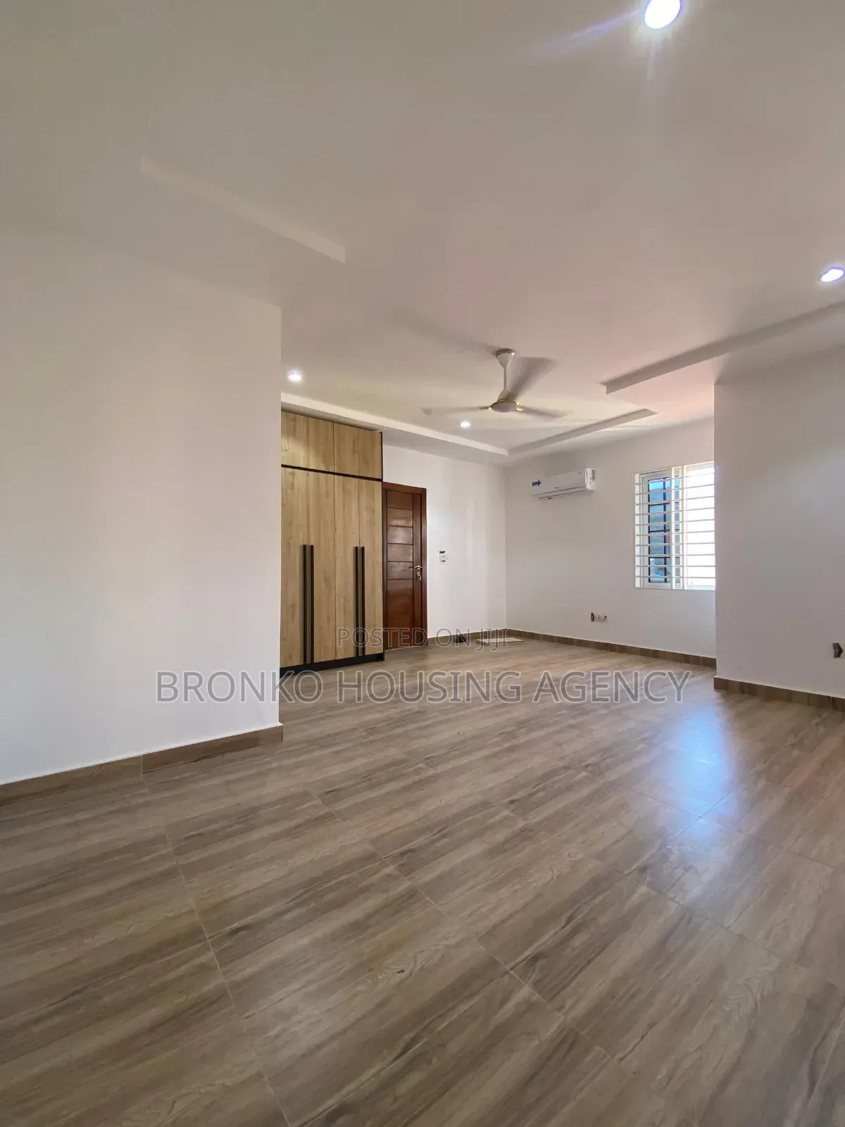 3bdrm House in Bronko Housing, Spintex for rent