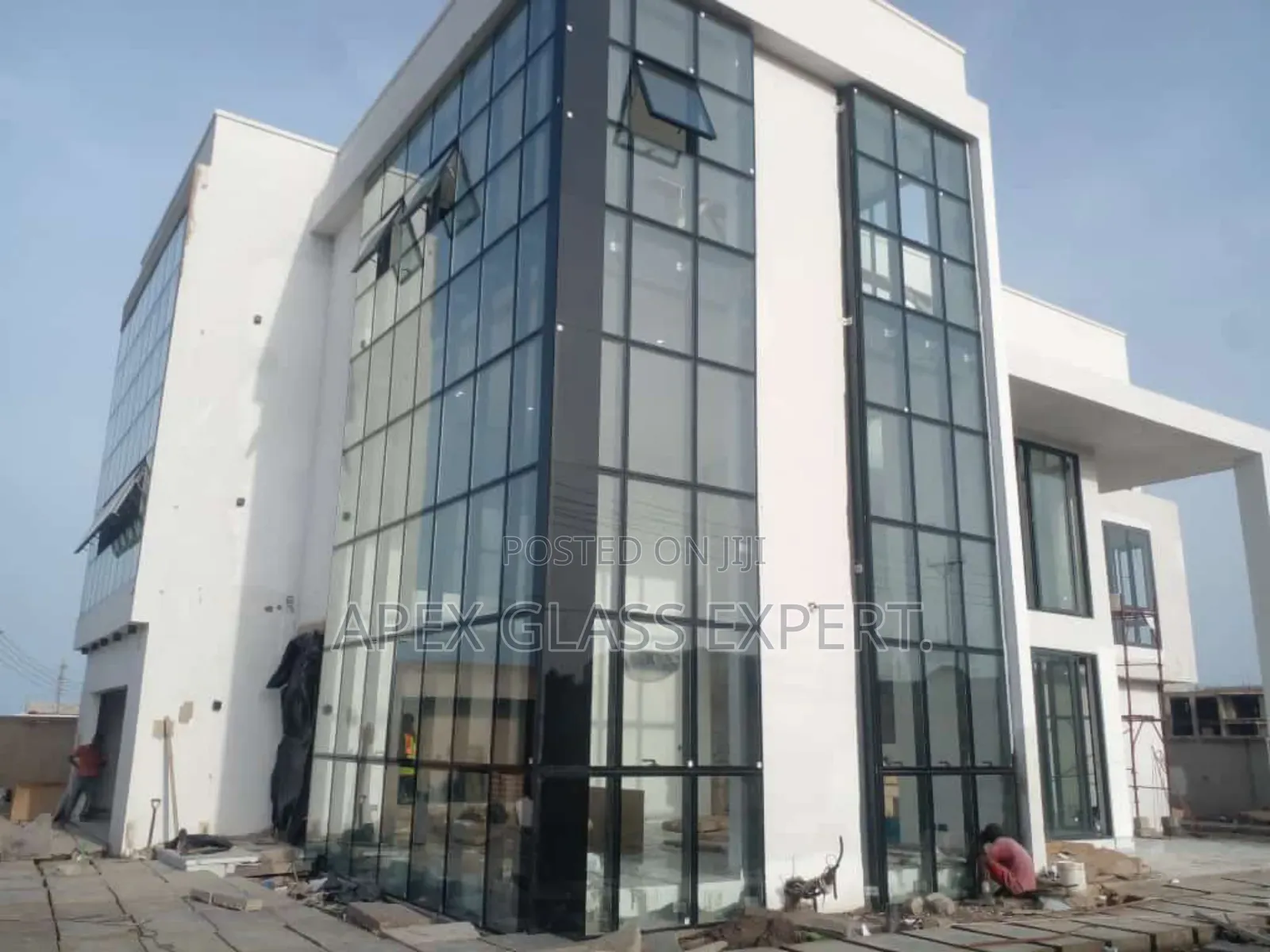 Curtain Wall Installed by Apexglassexpert Team