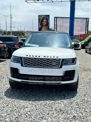 Land Rover Range Rover Vogue 2021 White