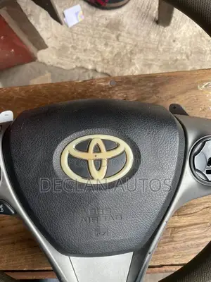 Toyota Camry 2012 Airbag
