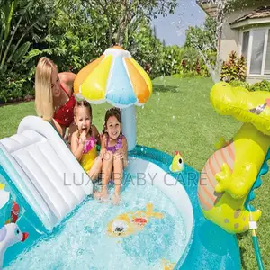 Inflatable Pool Play Center