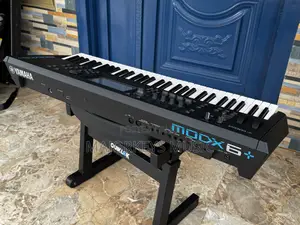New Yamaha MODX6 Plus (61 Keys)