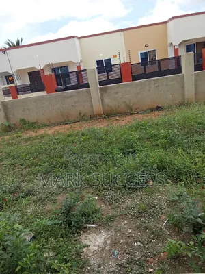 2bdrm House in Budumburam for sale