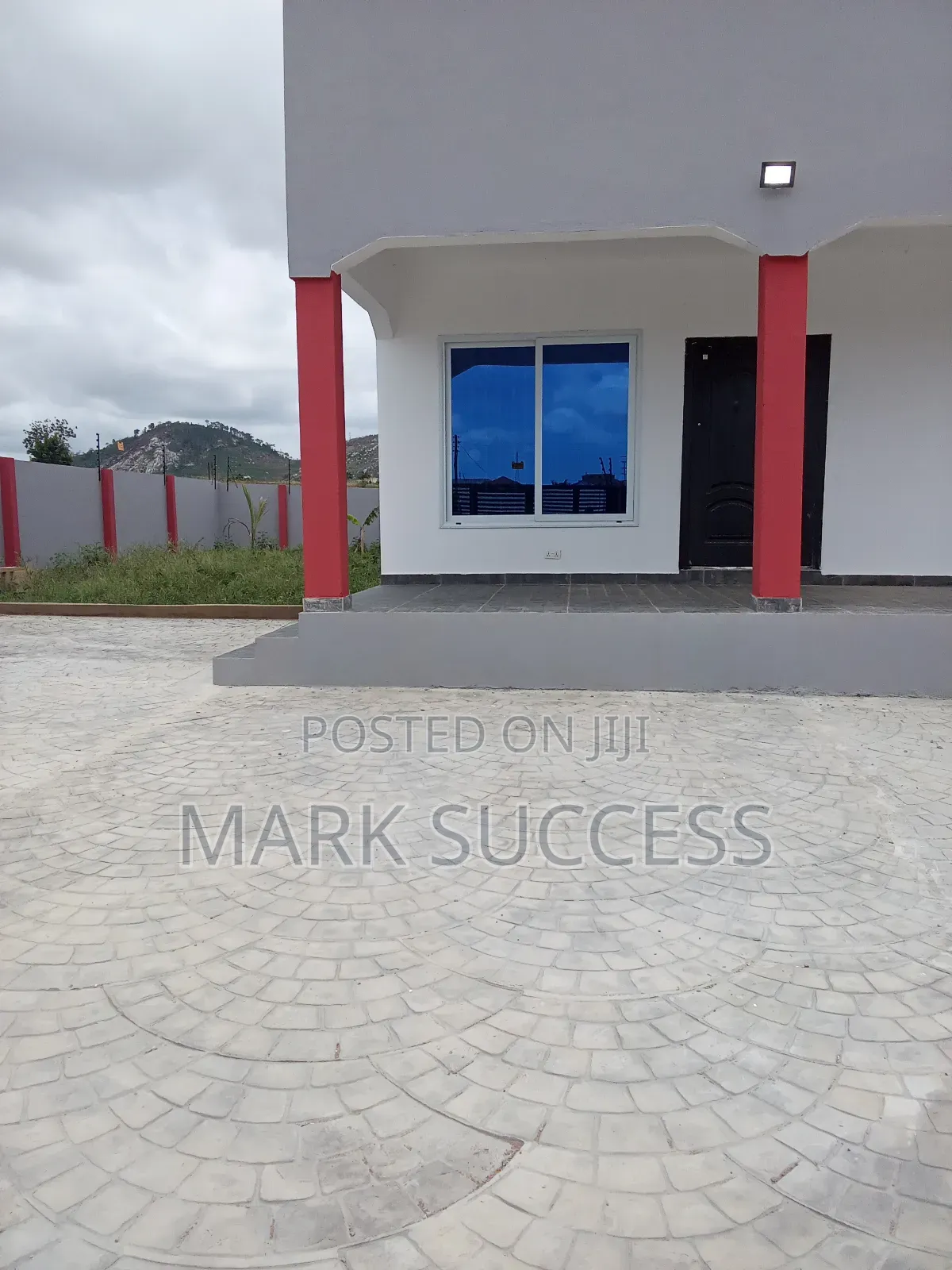 2bdrm House in Budumburam for sale