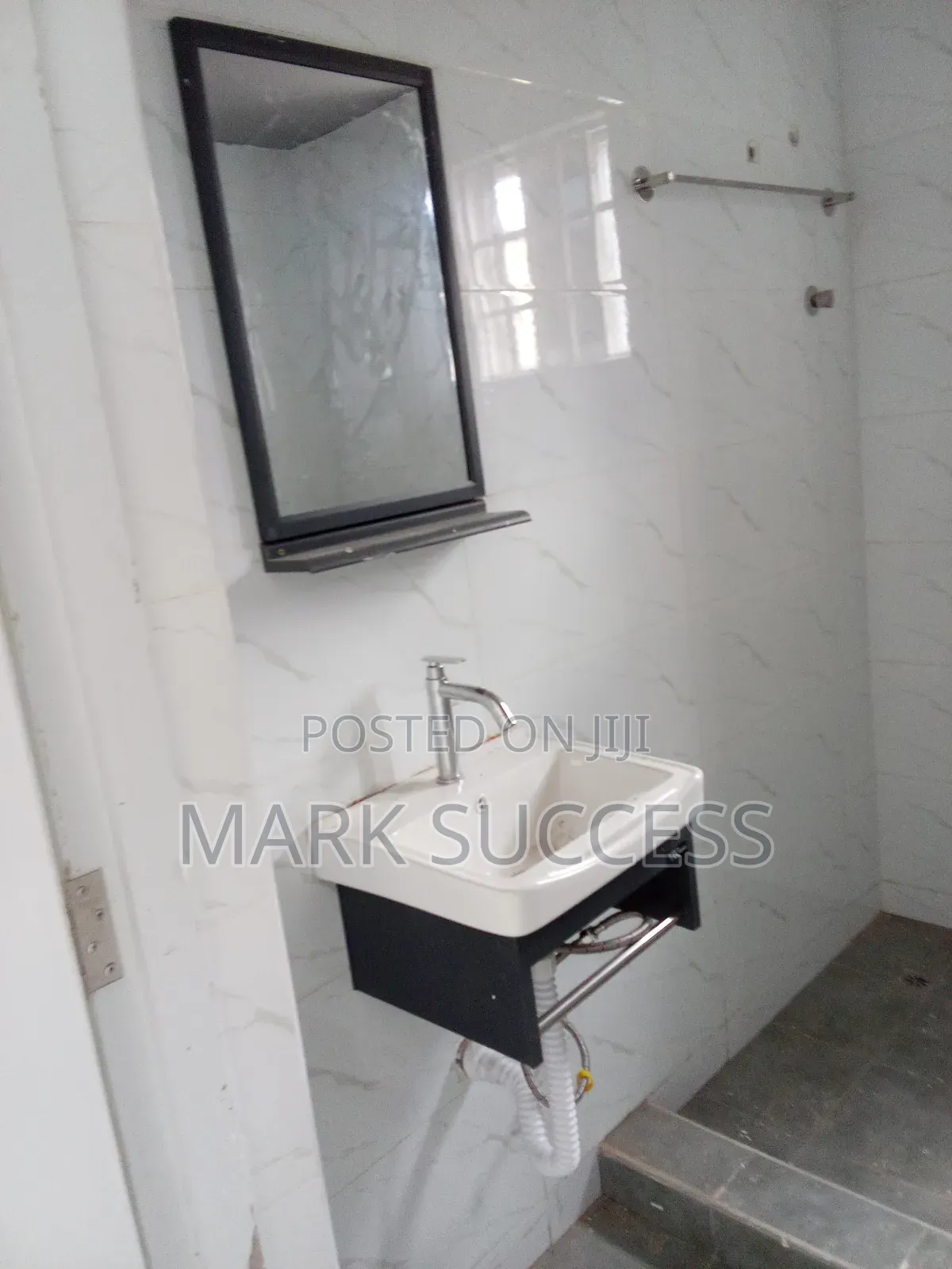 2bdrm House in Budumburam for sale