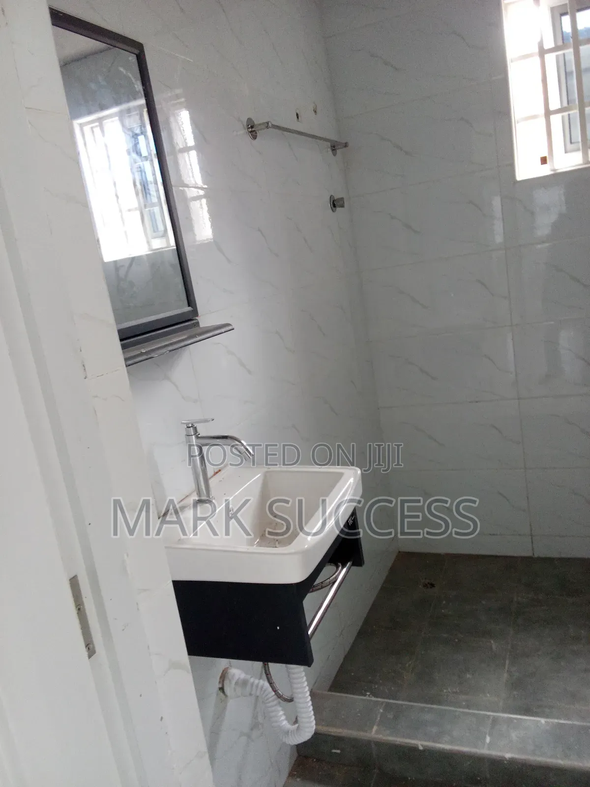 2bdrm House in Budumburam for sale