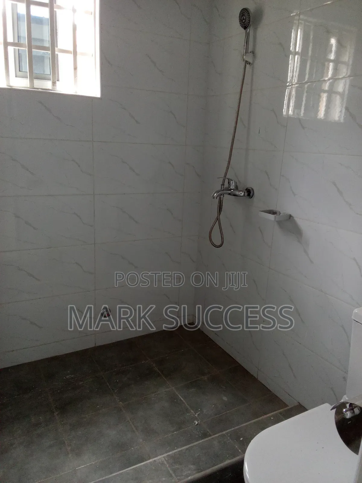 2bdrm House in Budumburam for sale