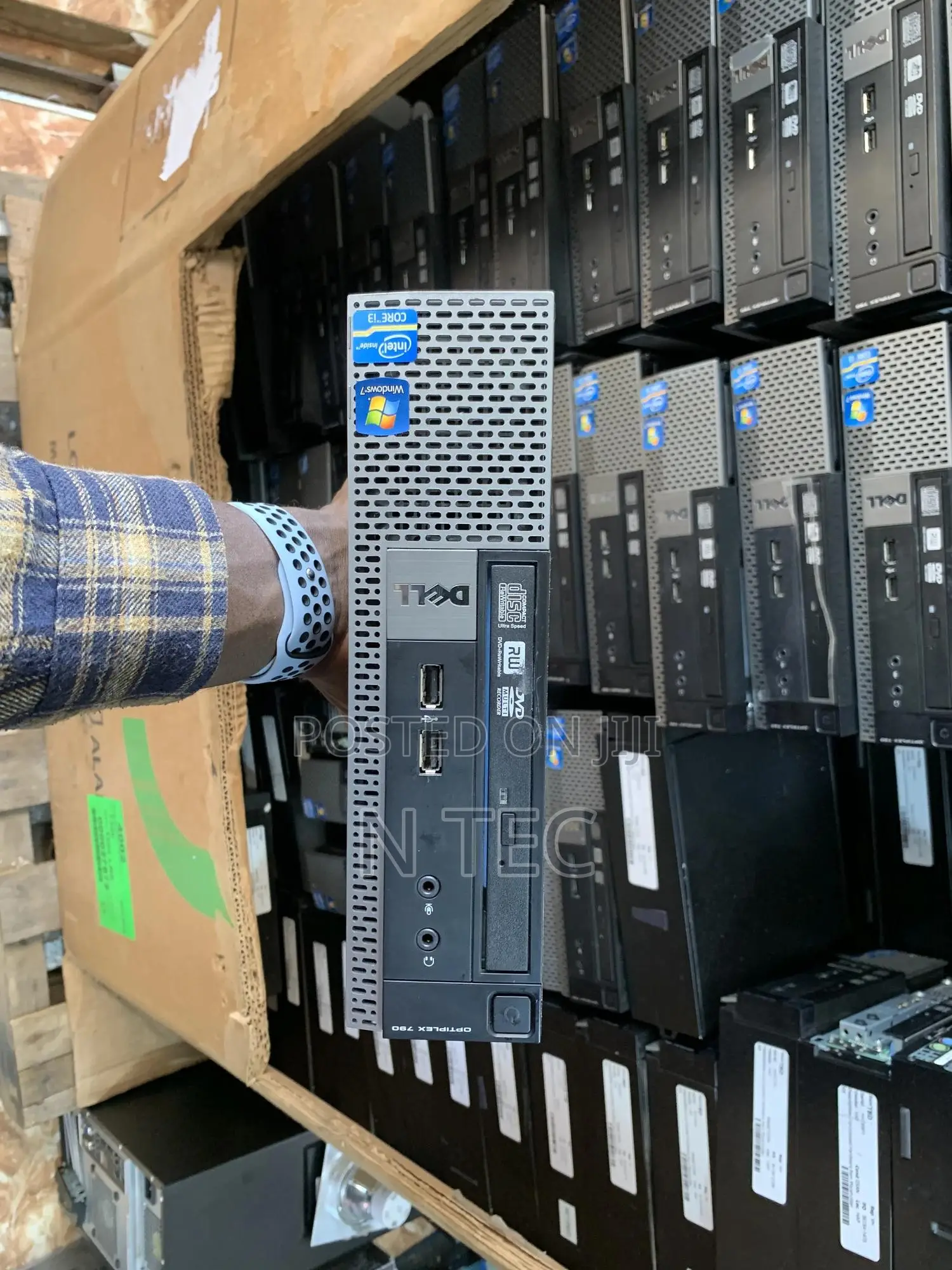 Desktop Computer Dell OptiPlex 7010 4GB Intel Core I3 HDD 256GB