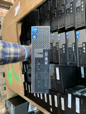 Desktop Computer Dell OptiPlex 7010 4GB Intel Core I3 HDD 256GB
