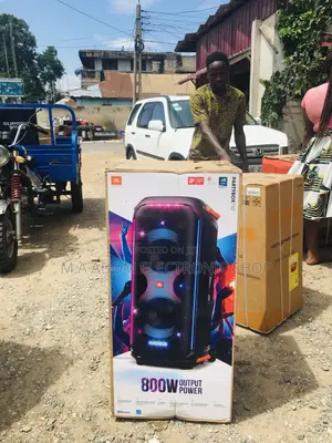 JBL Partybox 710 800W Portable Bluetooth +Tweeters Led Light