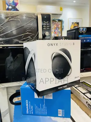 Latest and Classic Harman Kardon Onyx 8 Bluetooth Speaker.