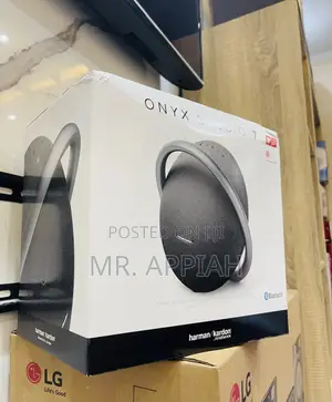 Lovely Onyx 7 Portable Wireless Bluetooth Speaker.