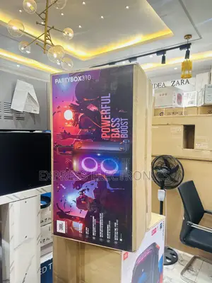 Brand New Party Box 310 Stage Bluetooth Speaker