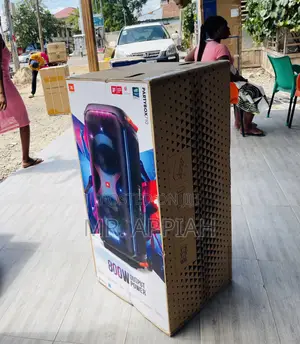 Energy Sufficient JBL Party Box 710 Portable Speaker.