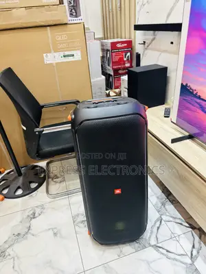 Rich  Sound Bluetooth Speaker JBL Partybox 710