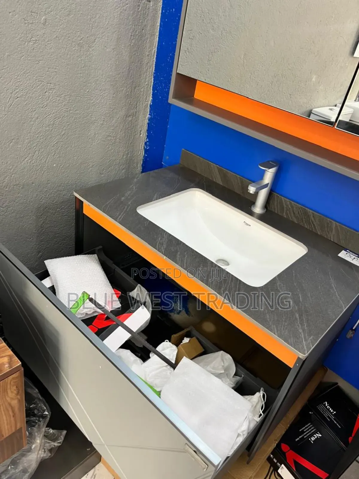 Frencia Wall Hung Cabinet Basin