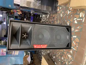 Peavey Sp-Four 2000watt 15”Double Full Range Speaker(Pair)