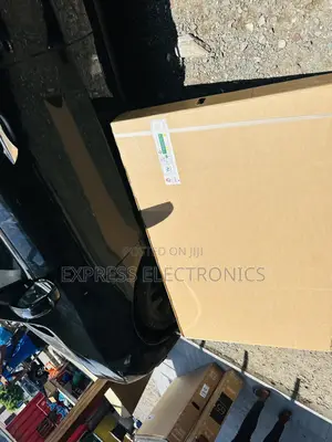 Dynamic Sleek Thin UHD Smart Samsung 65”Cu8000