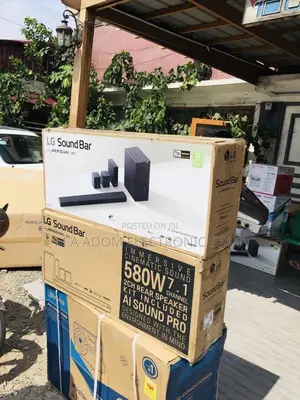 Lg Bluetooth Wireless Sound Bar With 580 Watts 7.1ch