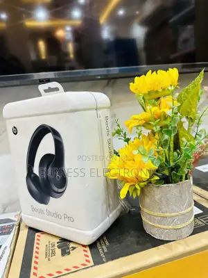 High Performance Bose Studio Pro Headset