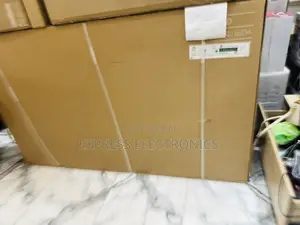 Glossy Slim Thin Qled Smart Samsung 85”Q70c