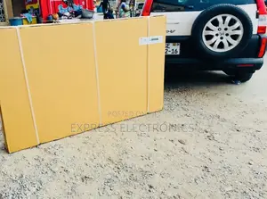 Slim Sleek Qled Smart Samsung 85”Q70c