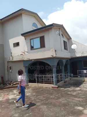 5bdrm House in Bortiano for sale
