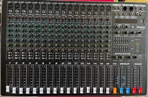 Yamaha SMX16 16channels Professional Mixer