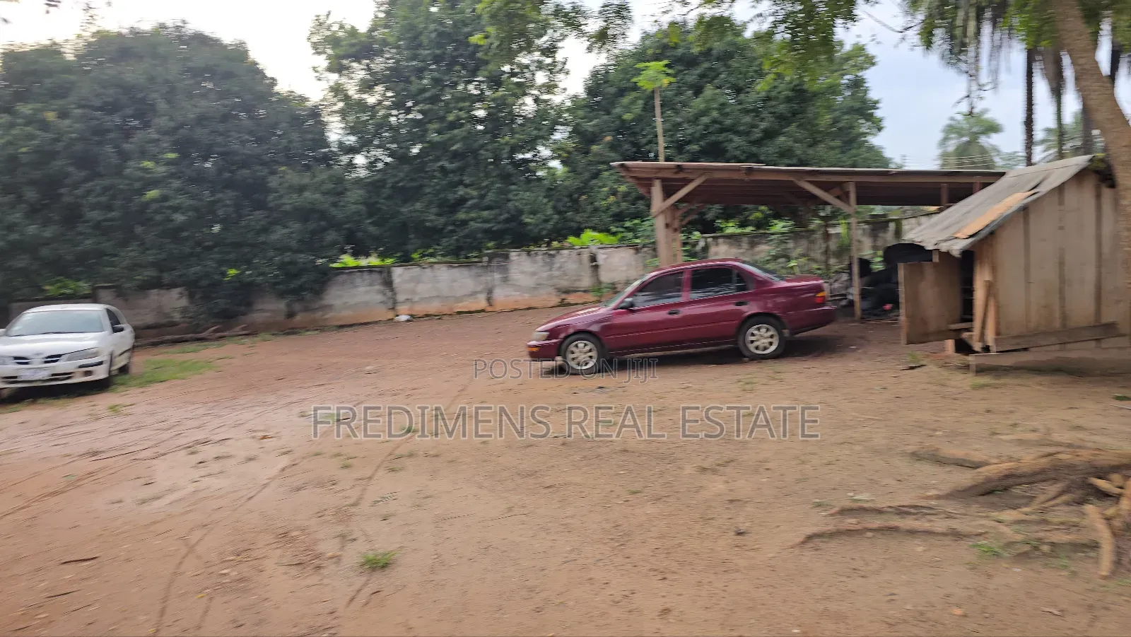 5bdrm House in Fredimens Real, Kumasi Metropolitan for sale