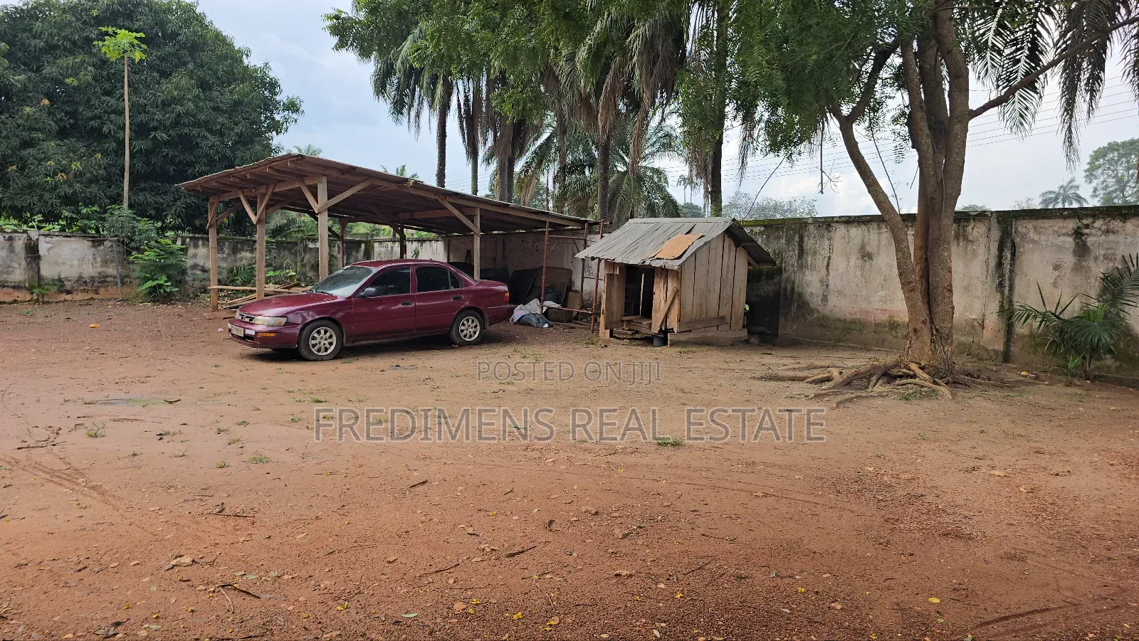 5bdrm House in Fredimens Real, Kumasi Metropolitan for sale