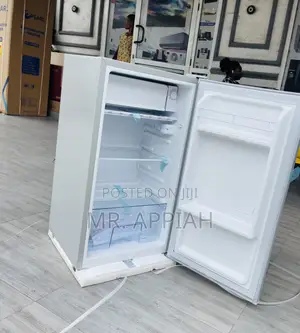 Unique in Box Zara Top Freezer Electric Table Top Fridge.