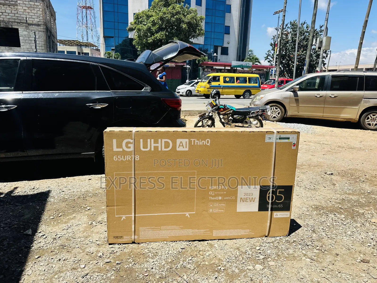65”UR78 UHD Smart Glossy Slim Television 