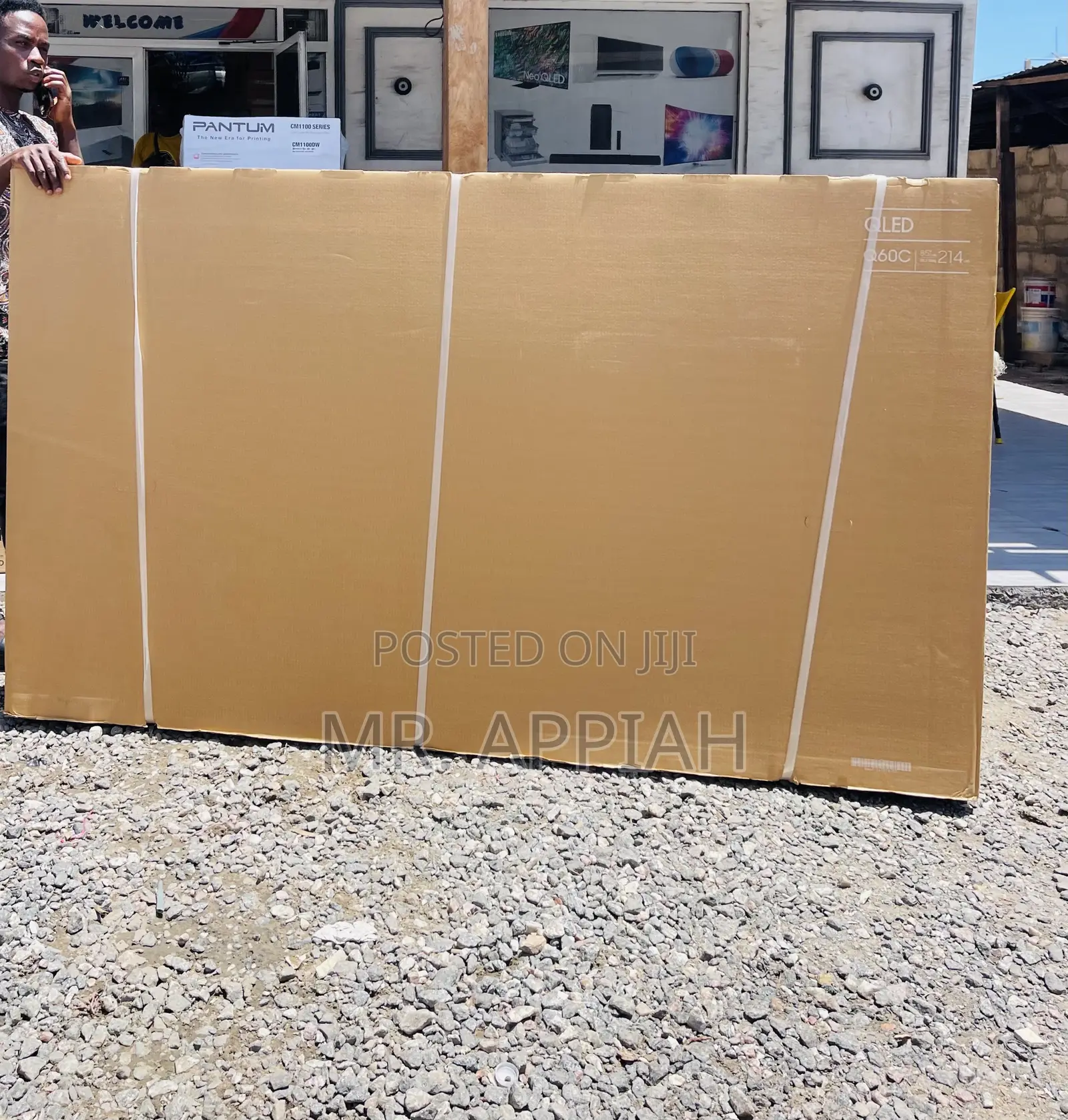 Affordable and Classic Samsung 85 Inch Qled Smart Tv.