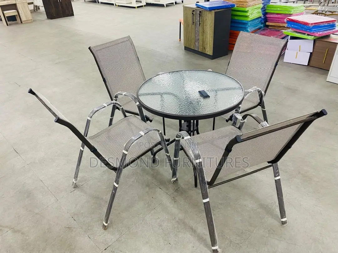 Outdoor Tables With 4 Chairs