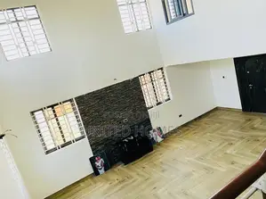 5bdrm House in Oyarifa for sale