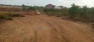 10 Plots of Land for Sale Located at Oyibi Saasabi