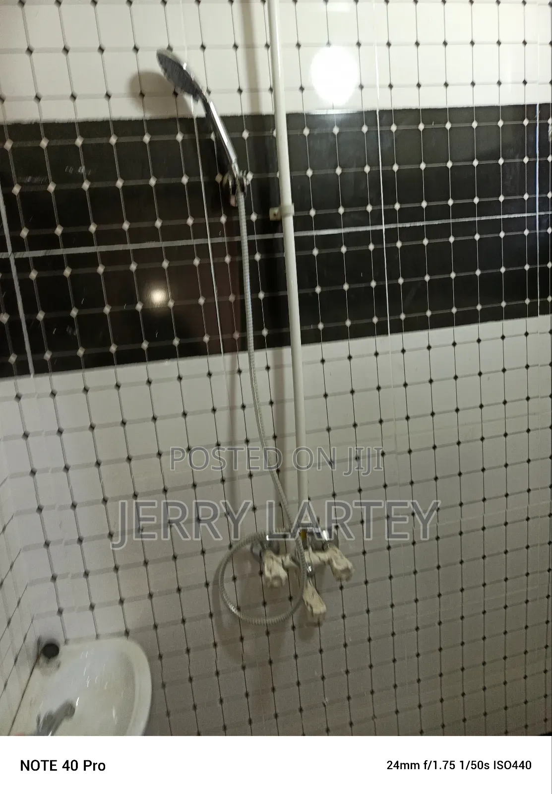 1bdrm Apartment in Dansoman Snitt Down for rent