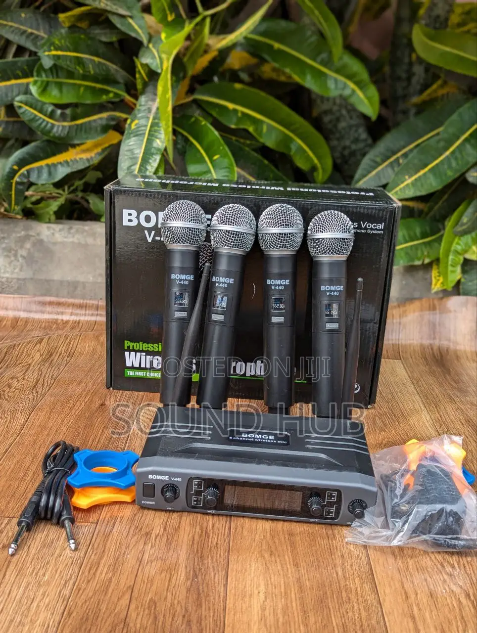 Bomge Wireless Microphone, Professional 4 Channels