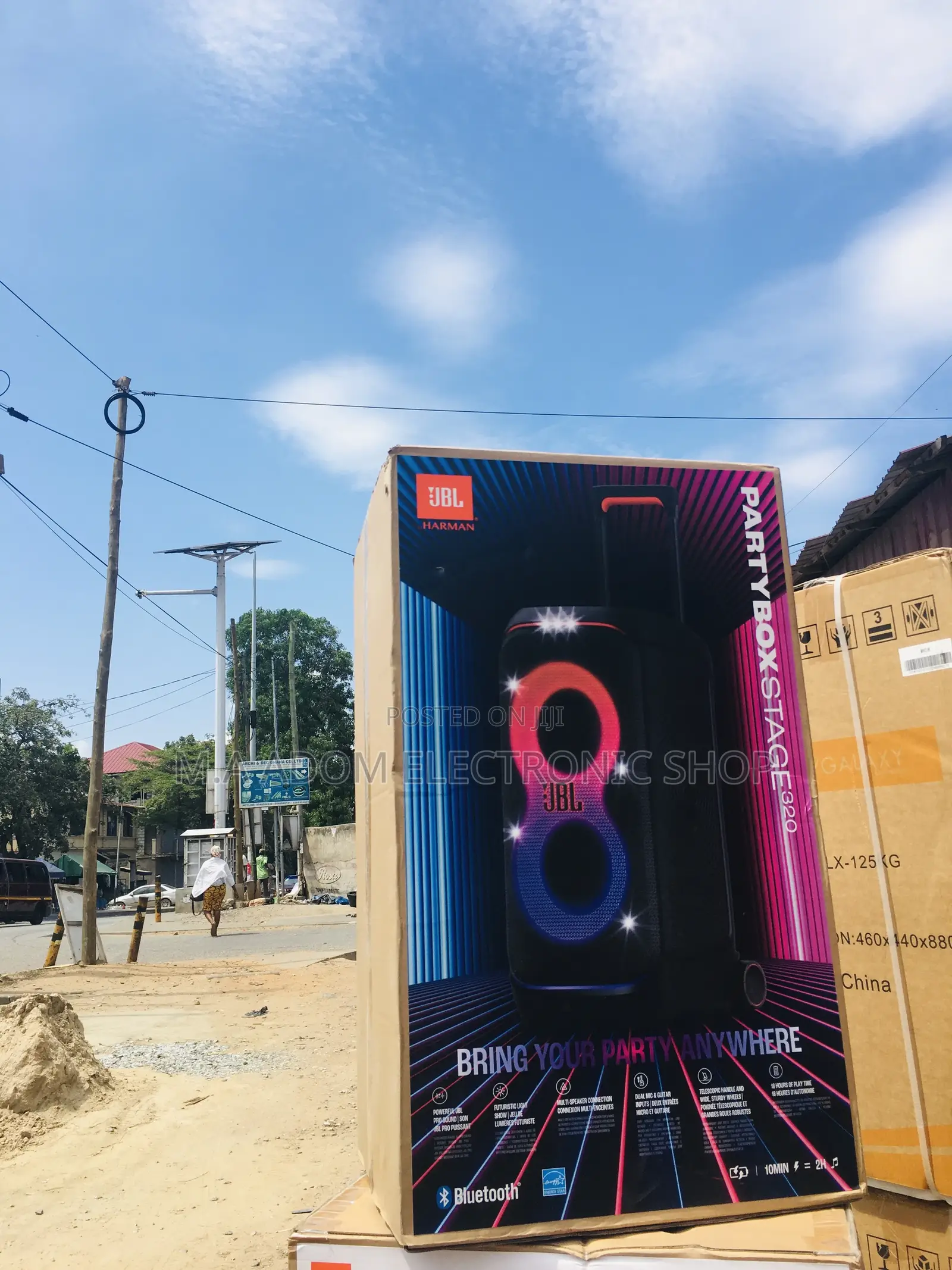 JBL Stage 320 Party Box