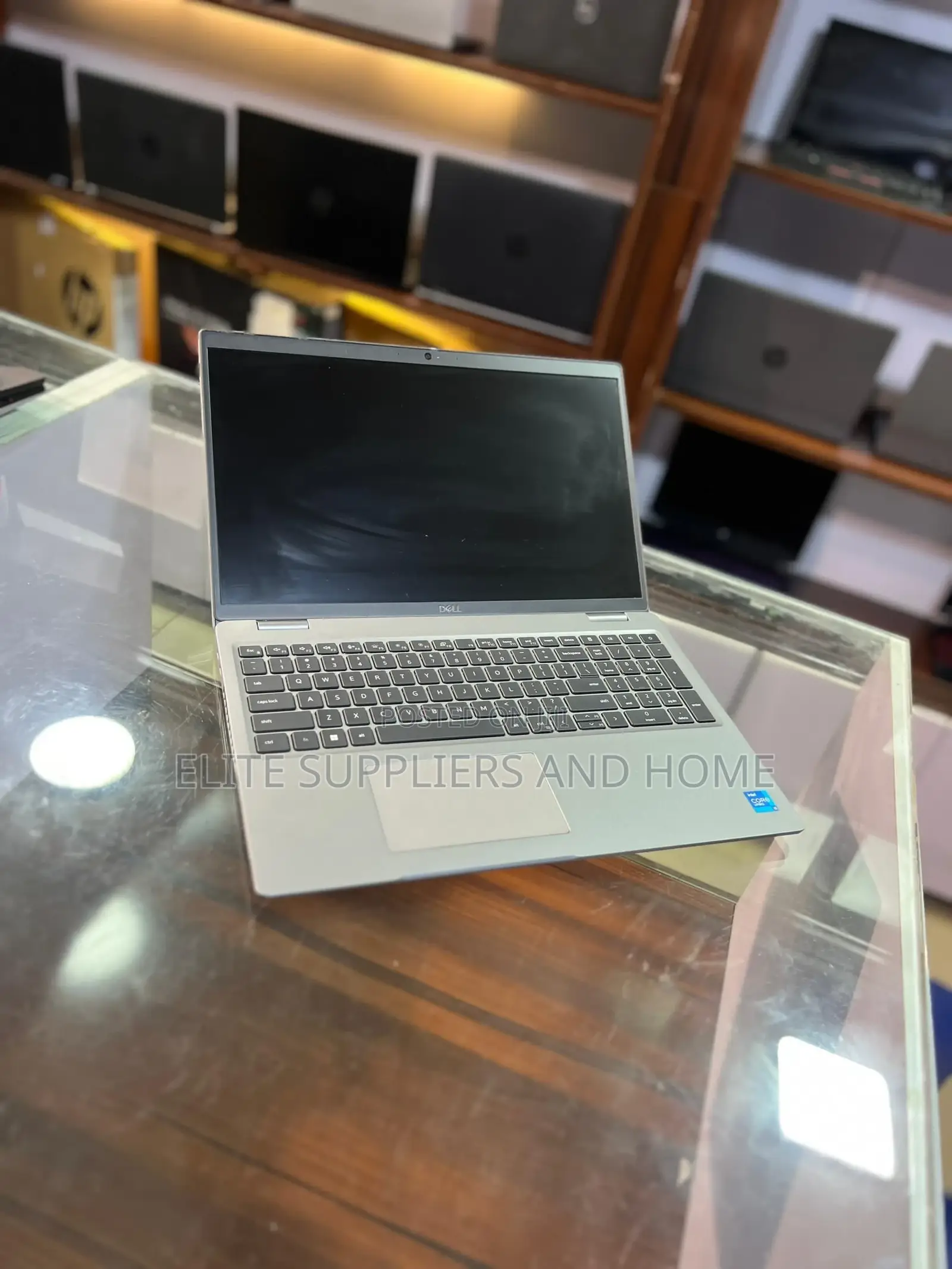 Laptop Dell Latitude 5530 16GB Intel Core I5 SSD 256GB