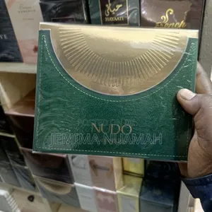 Undo Green Iris Perfume