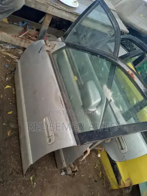 Corolla 2000 Door, 110 Door Kwame Doors