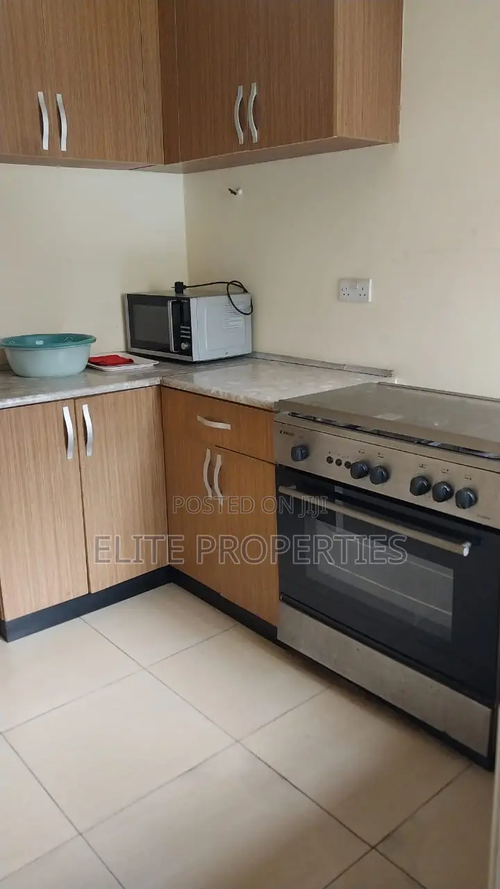 Furnished 3bdrm House in Devtraco Estate, Tema Metropolitan for rent