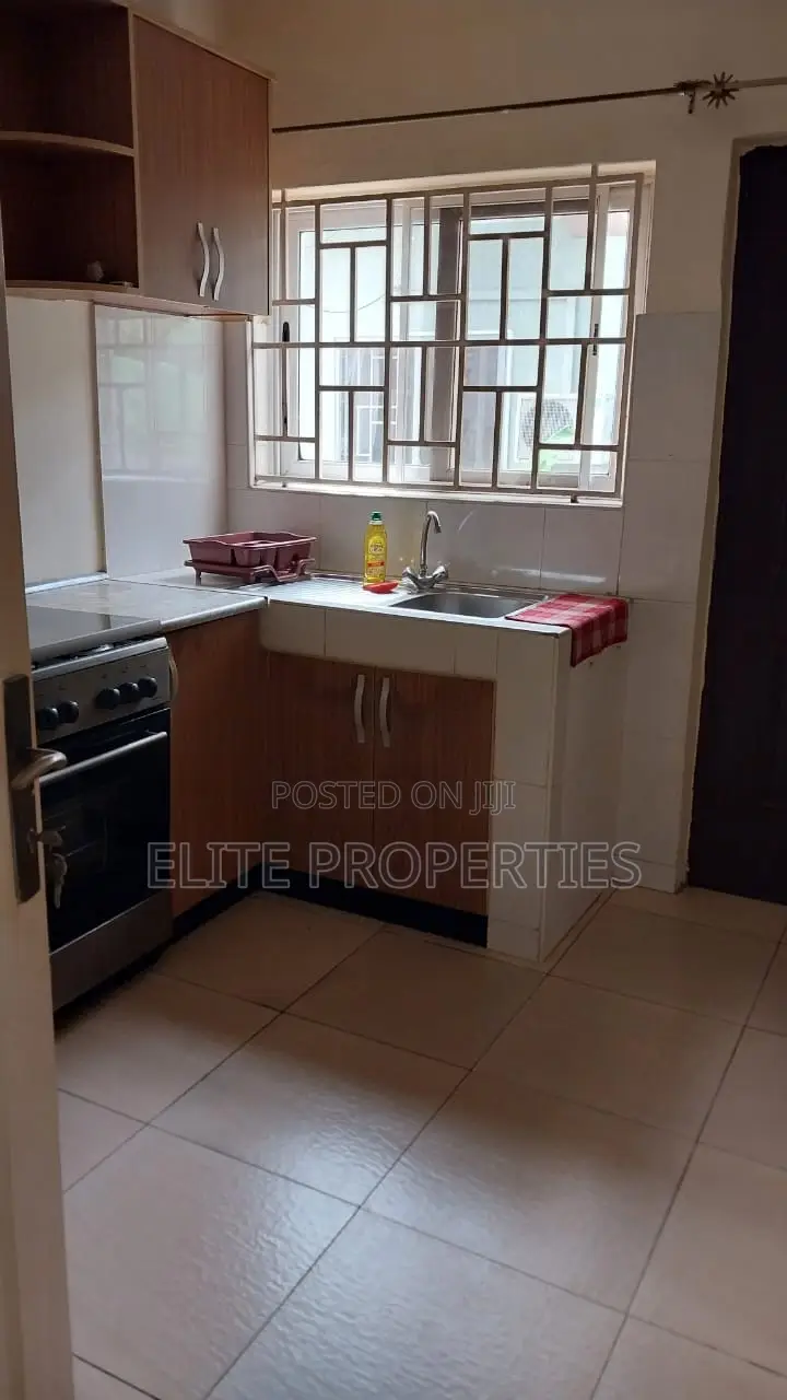 Furnished 3bdrm House in Devtraco Estate, Tema Metropolitan for rent