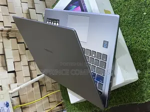 Laptop Medion 8GB Intel Core I5 SSD 256GB